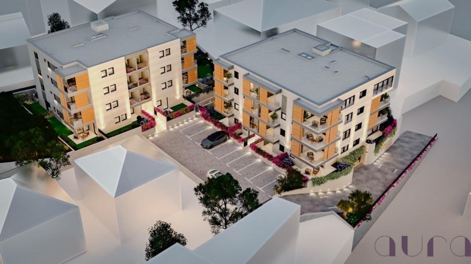 visoka-garsonjera-vrtom-novogradnji-slika-268697904